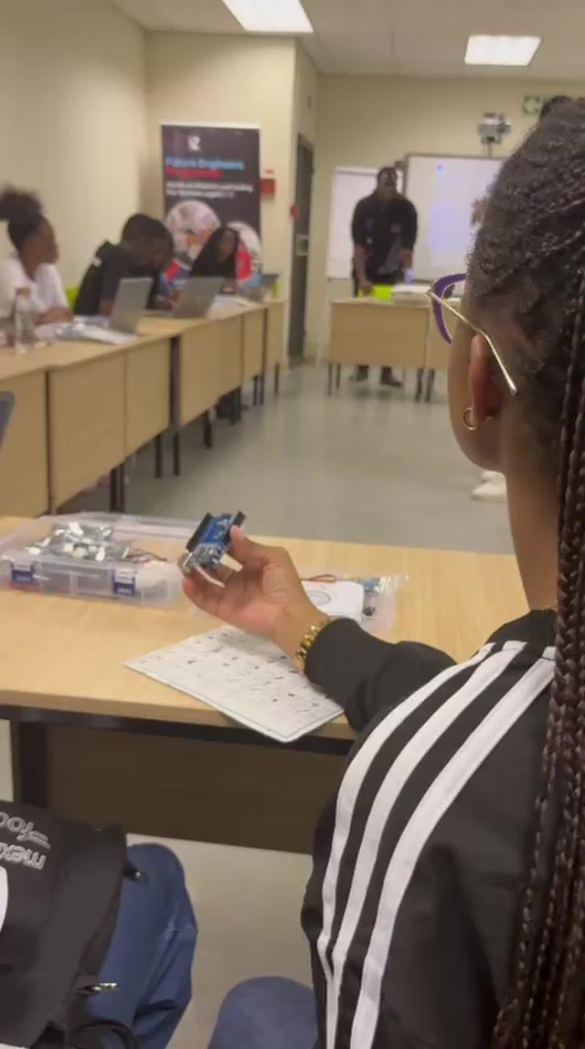 Placeholder: video still from VUT Tech Thursdays: workshop session 05